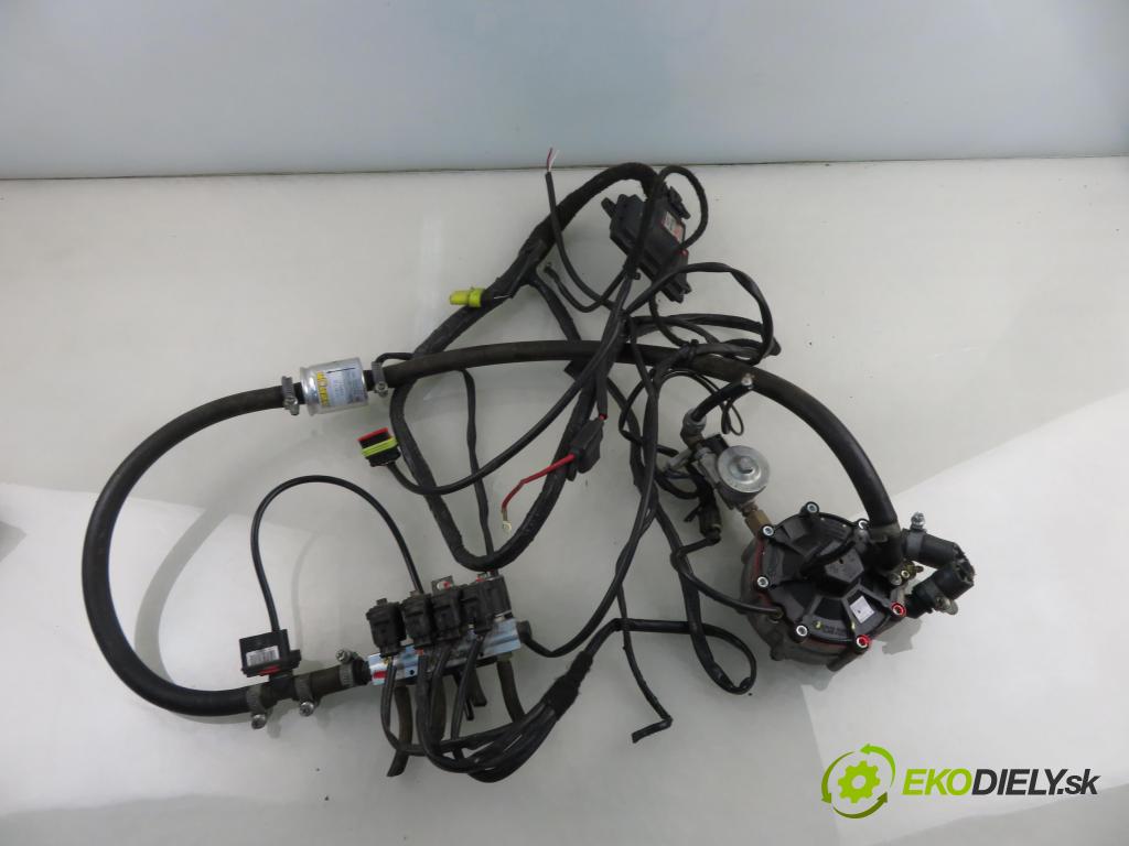 SUZUKI GRAND VITARA II (JT, TE, TD) SUV 2006 103,00 2.0 140 (JB420W) - J20A 1995,00 INSTALACE: LPG komplentní 67R017009 ; 67R014619 ; 67R010973