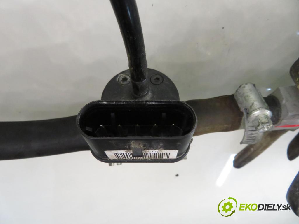 SUZUKI GRAND VITARA II (JT, TE, TD) SUV 2006 103,00 2.0 140 (JB420W) - J20A 1995,00 INSTALACE: LPG komplentní 67R017009 ; 67R014619 ; 67R010973