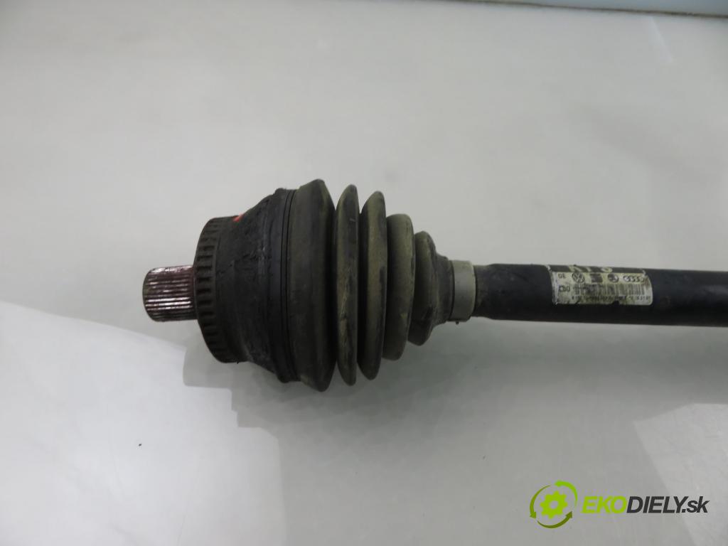 AUDI A4 (8E2, B6) SEDAN 2001 96,00 1.9 TDI PD 130 - AWX 1896,00 poloos LP 8E0407271S