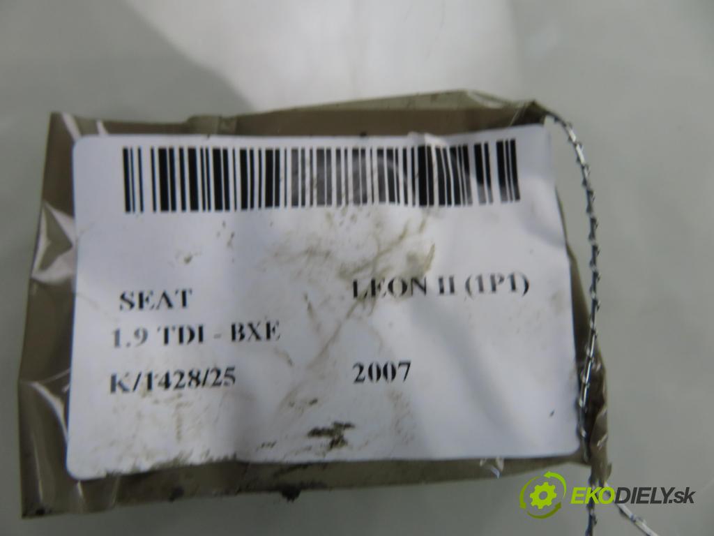 SEAT LEON (1P1) HB 2007 77,00 1.9 TDI - BXE 1896,00 brzdič třmen PT CZH1287