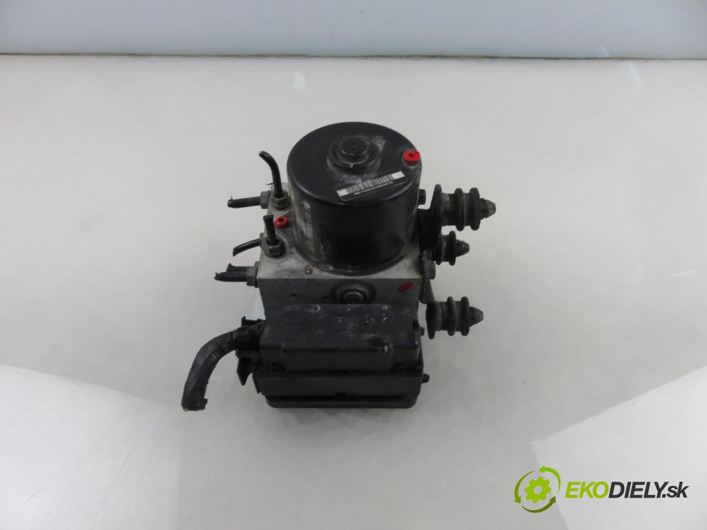 SEAT LEON (1P1) HB 2007 77,00 1.9 TDI - BXE 1896,00 Pumpa ABS 1K0907379AC ; 10096003593 ; 1K0614517AF (Pumpa ABS)