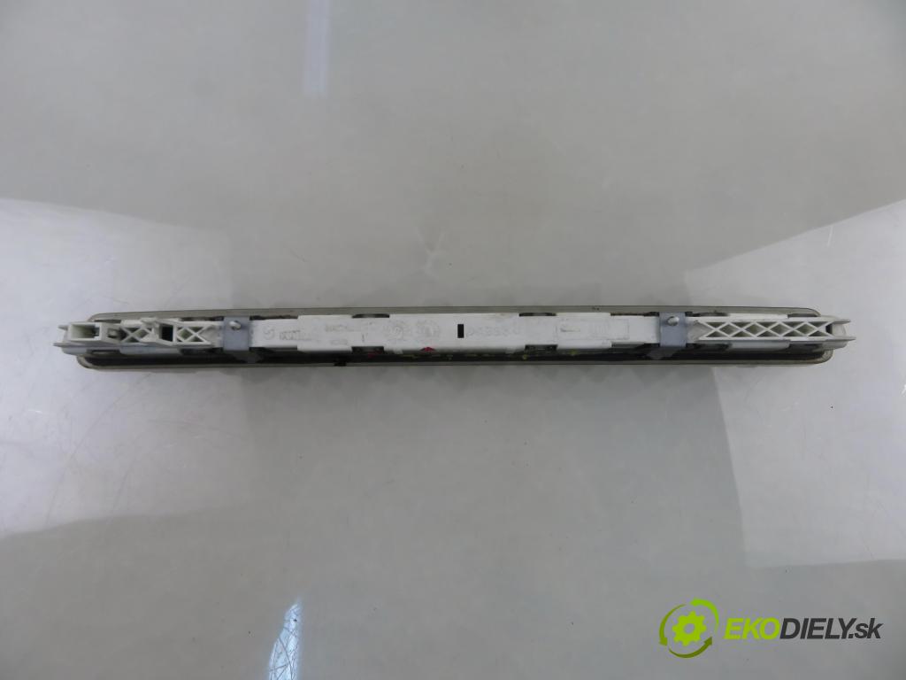 OPEL VECTRA C (Z02) HB 2005 110,00 1.9 CDTI - Z 19 DTH 1910,00 SVĚTLO bŕzd