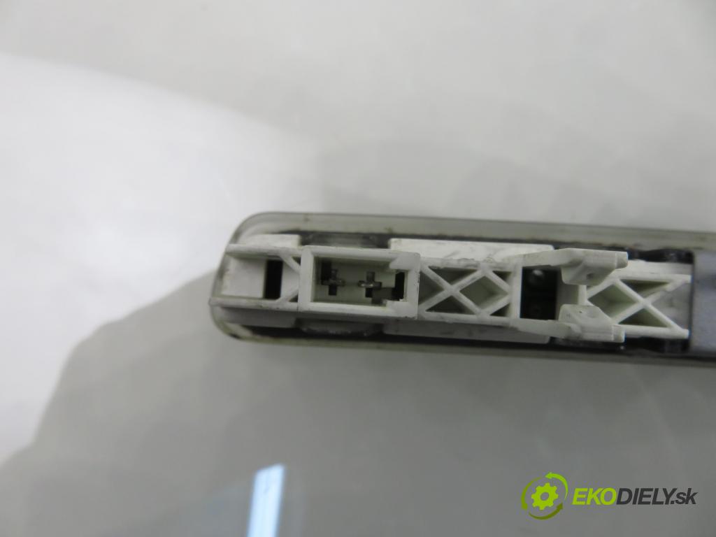 OPEL VECTRA C (Z02) HB 2005 110,00 1.9 CDTI - Z 19 DTH 1910,00 SVĚTLO bŕzd