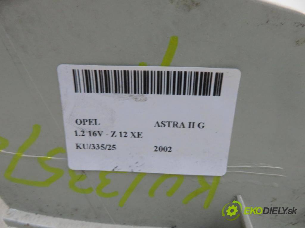 OPEL ASTRA G liftback (T98) HB 2002 55,00 1.2 16V - Z 12 XE 1199,00 Svetlo pravé zadné 13110931