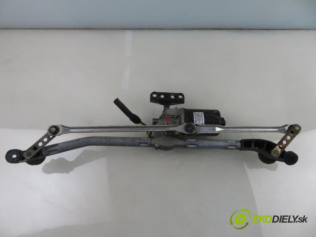OPEL ASTRA G liftback (T98) HB 2002 55,00 1.2 16V - Z 12 XE 1199,00 MECHANISMUS/ motorek stěračů 404387