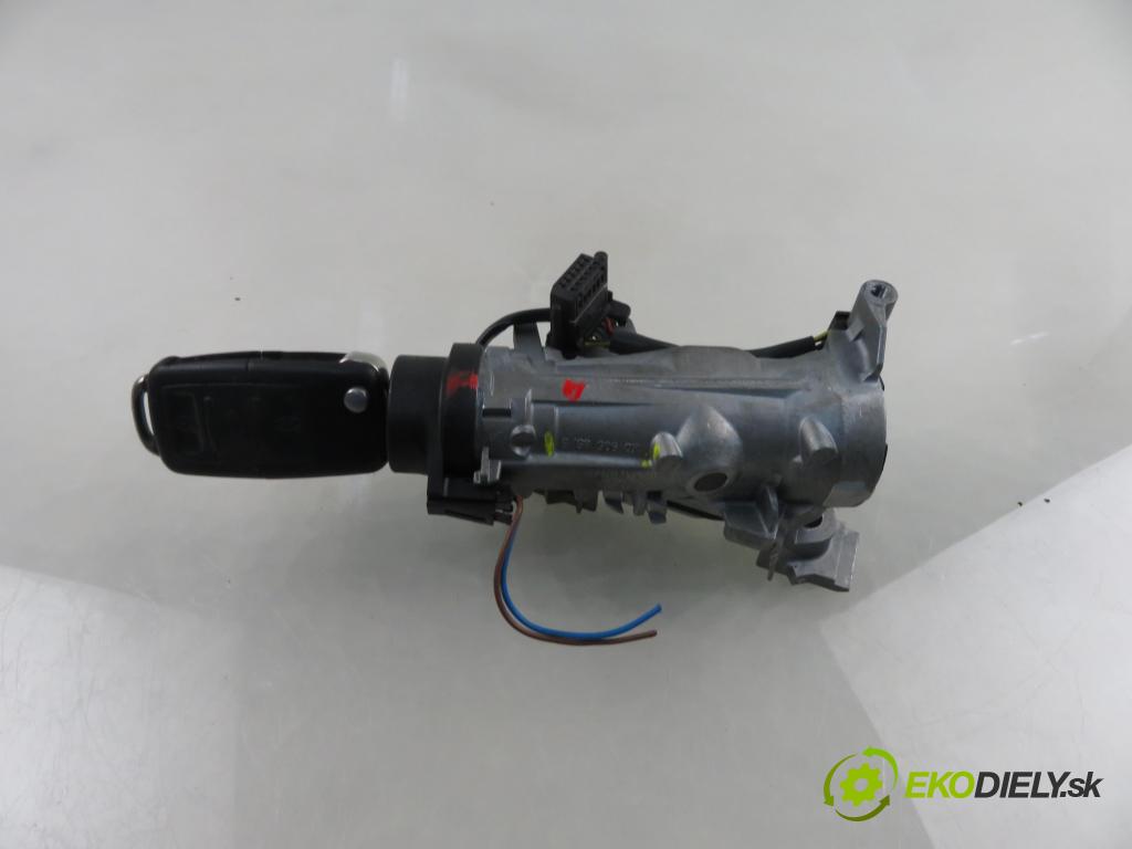 VW GOLF V (1K1) HB 2006 77,00 1.9 TDI PD 105 - BKC 1896,00 spinačka 1K0905851B (Spínacia skrinka)