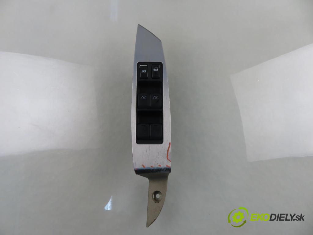 NISSAN MURANO I (Z50) SUV 2004 172,00 3.5 4x4 234 3498,00 Panel ovládaní oken 