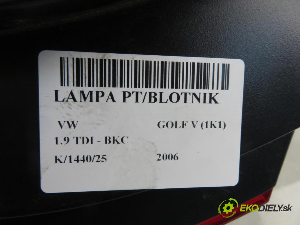 VW GOLF V (1K1) HB 2006 77,00 1.9 TDI PD 105 - BKC 1896,00 Svetlo pravé zadné 1K6945096Q