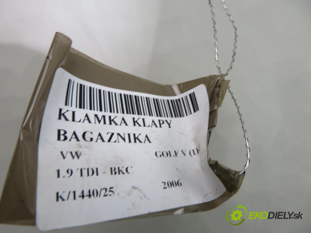 VW GOLF V (1K1) HB 2006 77,00 1.9 TDI PD 105 - BKC 1896,00 klika dveří kufr 1K0827469F ; 1K0827469E ; 3C5827469B