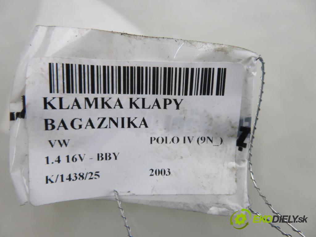 VW POLO (9N_) HB 2003 55,00 1.4 16V 75 - BBY 1390,00 klika dveří kufr 6Q6827297E