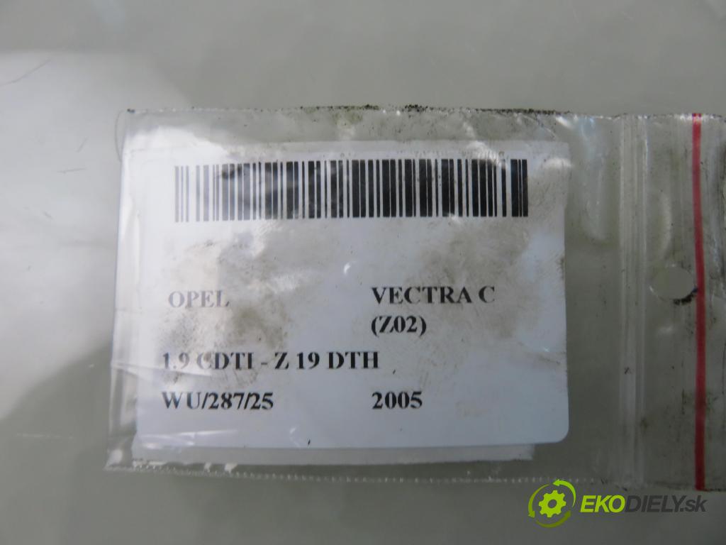 OPEL VECTRA C (Z02) HB 2005 110,00 1.9 CDTI - Z 19 DTH 1910,00 trubka / Rúra servočerpadlo 0100185116 ; 0100185113