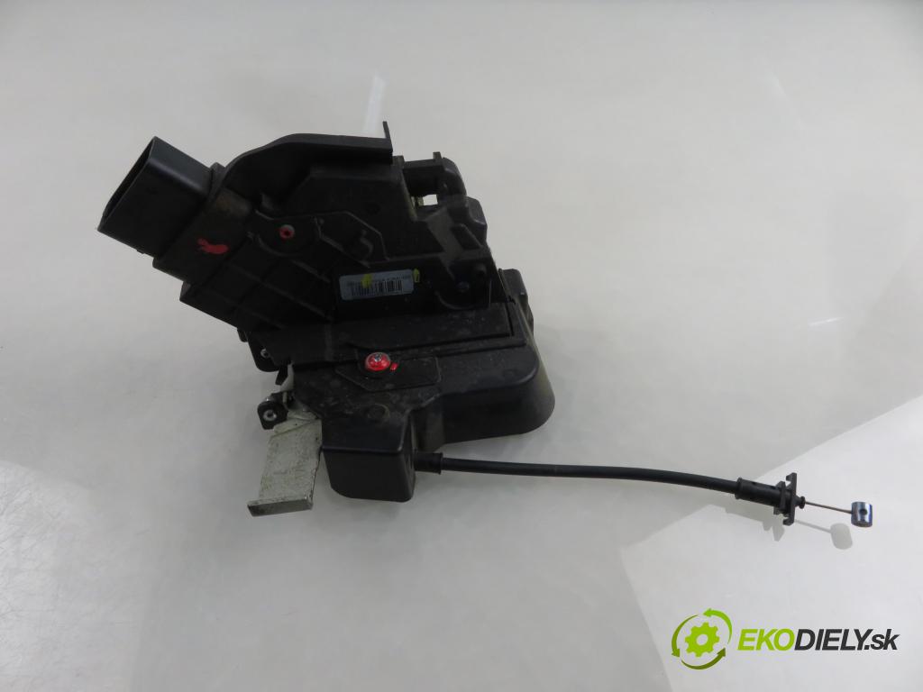 FORD FOCUS II (DA_, HCP) HB 2008 85,00 1.8 TDCi 115 - KKDA 1753,00 zámok 4M5AA26413BB
