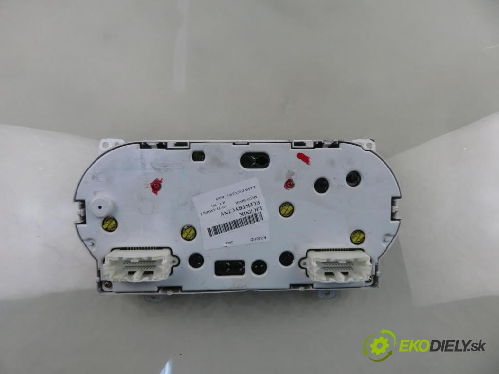 MITSUBISHI OUTLANDER I (CU_W) SUV 2003 118,00 2.4 4WD 160 (CU5W) - 4G69 2378,00 prístrojovka elektrický MN162482