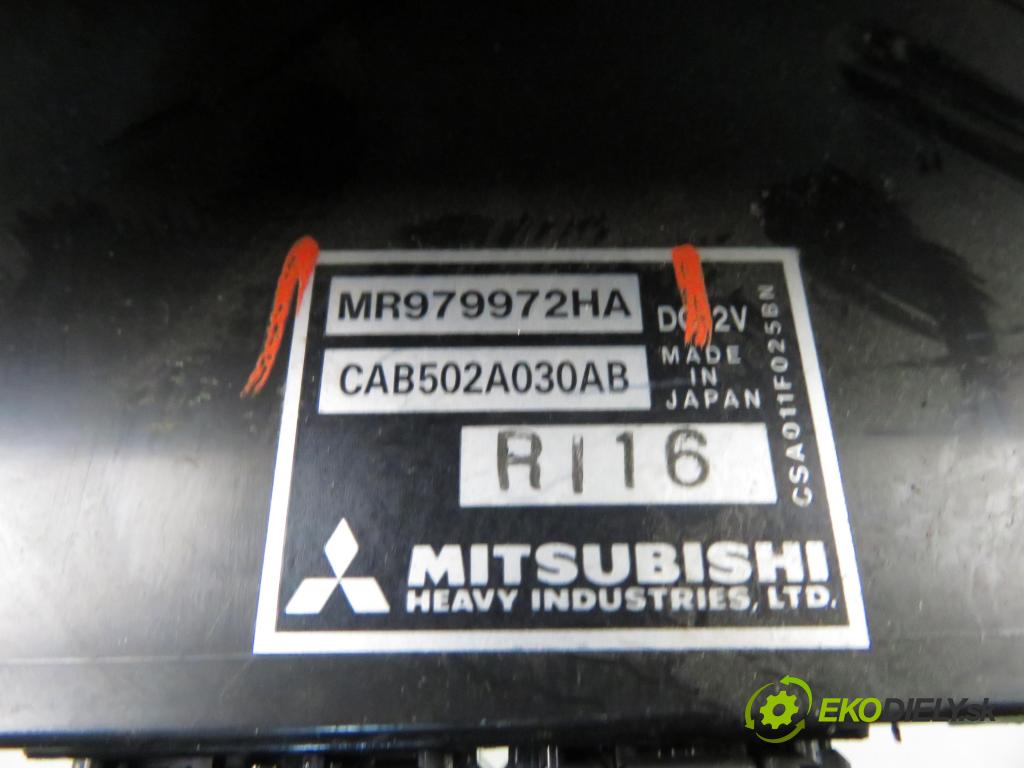 MITSUBISHI OUTLANDER I (CU_W) SUV 2003 118,00 2.4 4WD 160 (CU5W) - 4G69 2378,00 Panel topení KLIMATIZACE: MR979987 ; MR979972HA