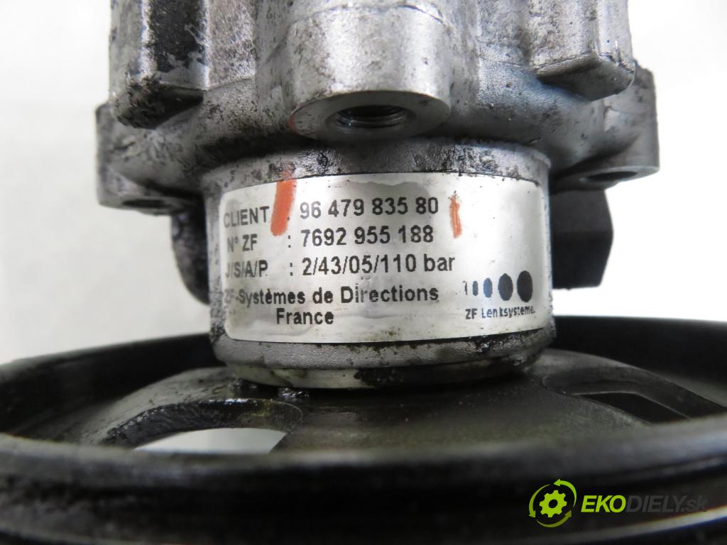 CITROEN C8 (EA_, EB_) MINIVAN 2005 79,00 2.0 HDi - RHM (DW10ATED4) 1997,00 pumpa servočerpadlo 9647983580 (Servočerpadlo)