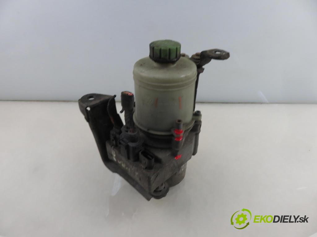 VW POLO (9N_) HB 2003 55,00 1.4 16V 75 - BBY 1390,00 pumpa servočerpadlo HYD-EL. 6Q0423371A