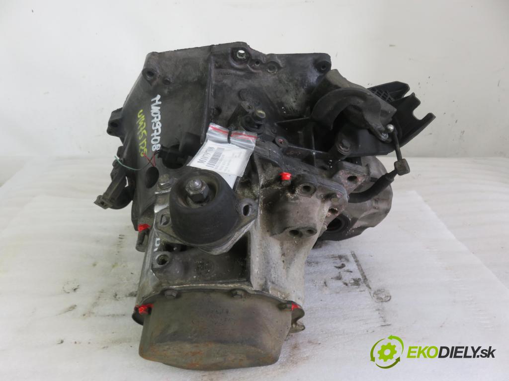 PEUGEOT PARTNER Skrzynia FURGON 2011 55,00 1.6 HDi - 9HT (DV6BTED4) 1560,00 Prevodovka MANUALNA 20DP47