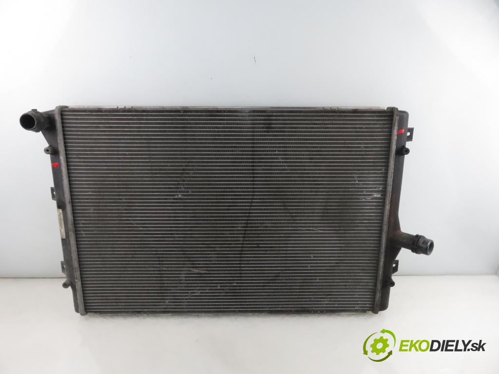 VW PASSAT B6 Variant (3C5) KOMBI 2009 125,00 2.0 TDI - CBBB 1968,00 chladič vody 3C0121253BB