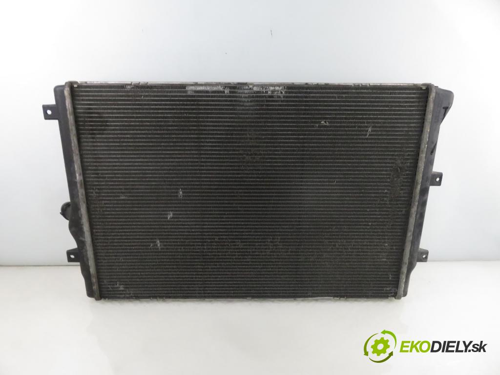 VW PASSAT B6 Variant (3C5) KOMBI 2009 125,00 2.0 TDI - CBBB 1968,00 chladič vody 3C0121253BB