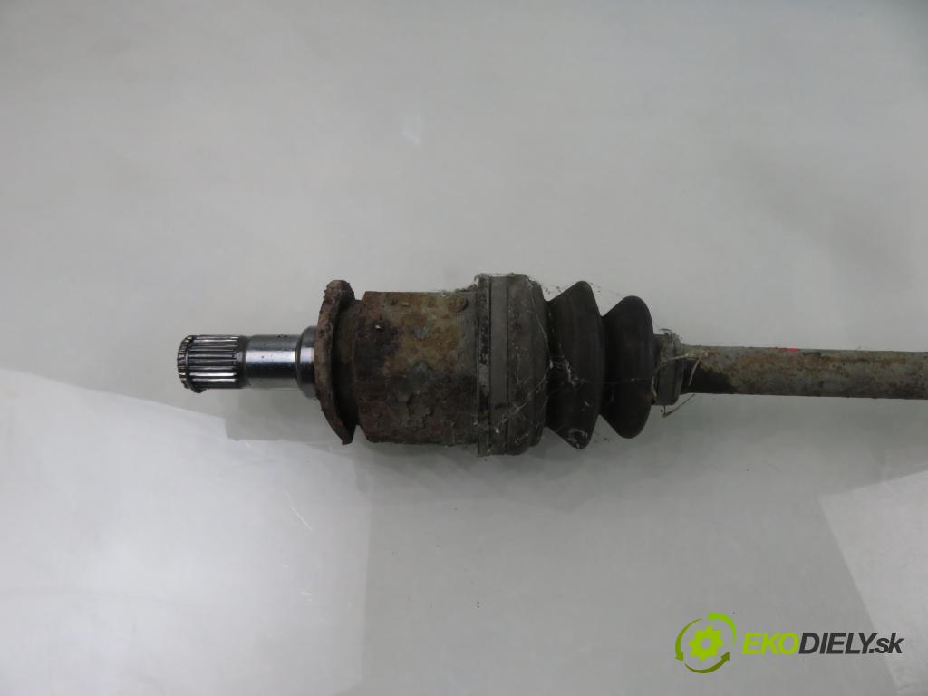 MITSUBISHI OUTLANDER I (CU_W) SUV 2003 118,00 2.4 4WD 160 (CU5W) - 4G69 2378,00 poloos LT