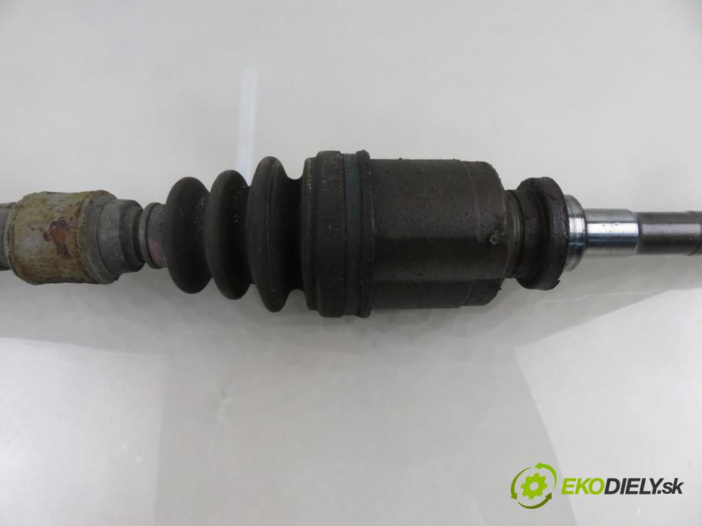 MITSUBISHI OUTLANDER I (CU_W) SUV 2003 118,00 2.4 4WD 160 (CU5W) - 4G69 2378,00 poloos LP