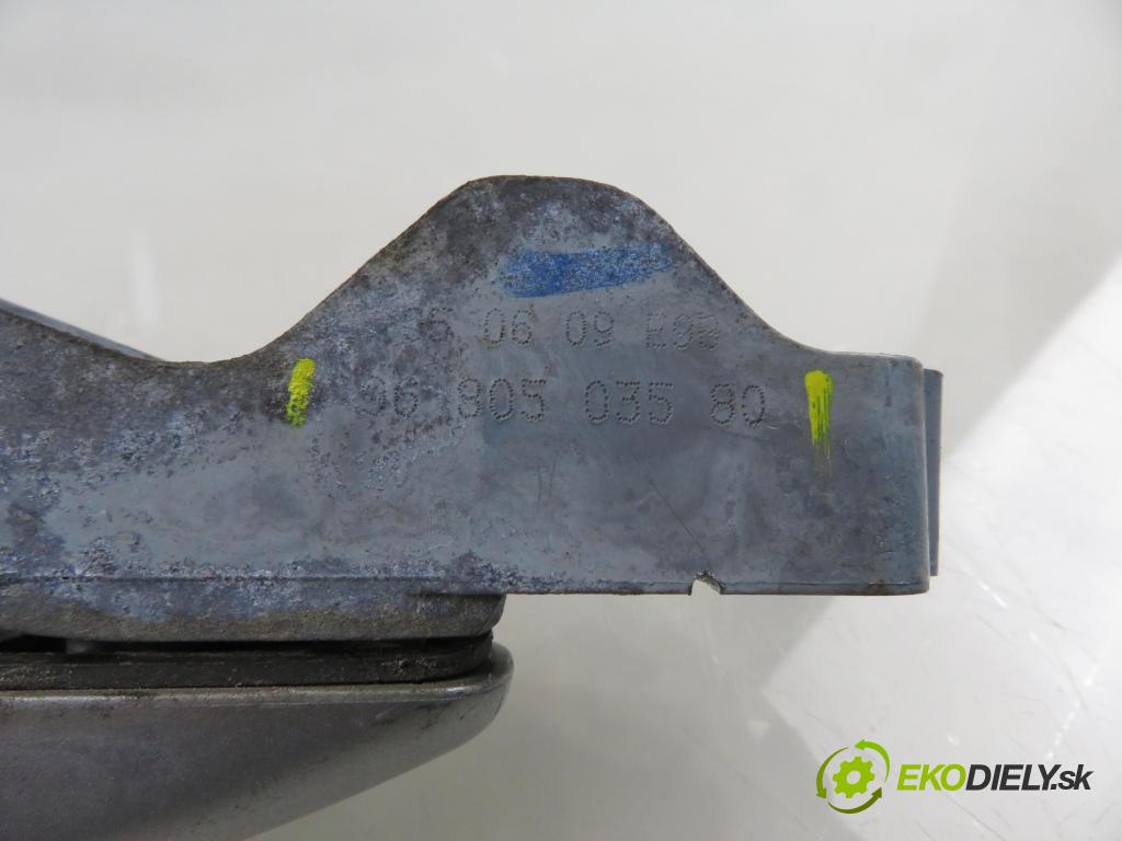 CITROEN BERLINGO MULTISPACE (B9) KOMBIVAN 2009 66,00 1.6 HDi 90 - 9HX (DV6ATED4) 1560,00 klika dveře posúvne PB 9680503580