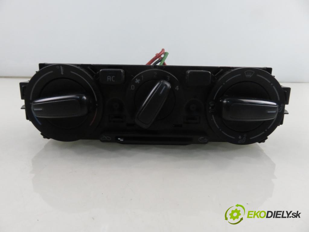 VW UP (121, 122, BL1, BL2) HB 2012 44,00 1 - CHYA 999,00 Panel kúrenia KLIMATIZACE: 1S0820045T