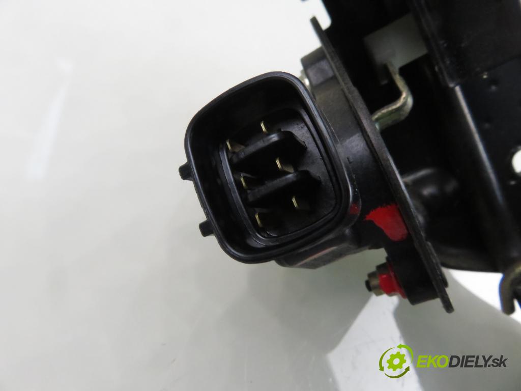 TOYOTA COROLLA (_E12_) HB 2003 85,00 2.0 D-4D 116 (CDE120R_, CDE120L_) - 1CD-FTV 1995,00 Potenciometer plynu 8928147010 (Potenciometer plynového pedálu)