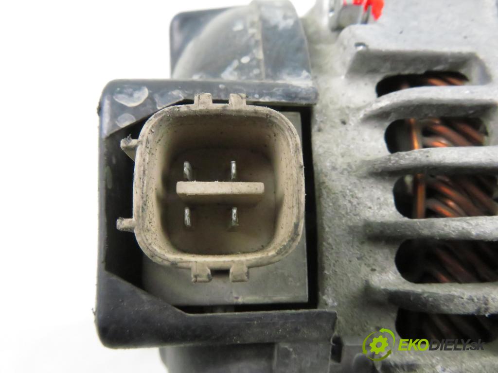 TOYOTA COROLLA (_E12_) HB 2003 85,00 2.0 D-4D 116 (CDE120R_, CDE120L_) - 1CD-FTV 1995,00 Alternátor  (Alternátor)