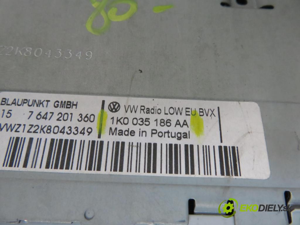VW GOLF VI Variant (AJ5) KOMBI 2010 77,00 1.6 TDI - CAYC 1598,00 RADIO CD 1K0035186AA
