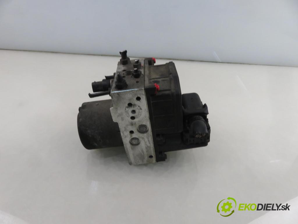 AUDI A4 Avant (8E5, B6) KOMBI 2003 96,00 1.9 TDI PD 130 - AVF 1896,00 Pumpa ABS 0265950011 ; 0265225048 (Pumpa ABS)