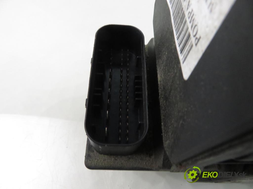 AUDI A4 Avant (8E5, B6) KOMBI 2003 96,00 1.9 TDI PD 130 - AVF 1896,00 Pumpa ABS 0265950011 ; 0265225048 (Pumpa ABS)