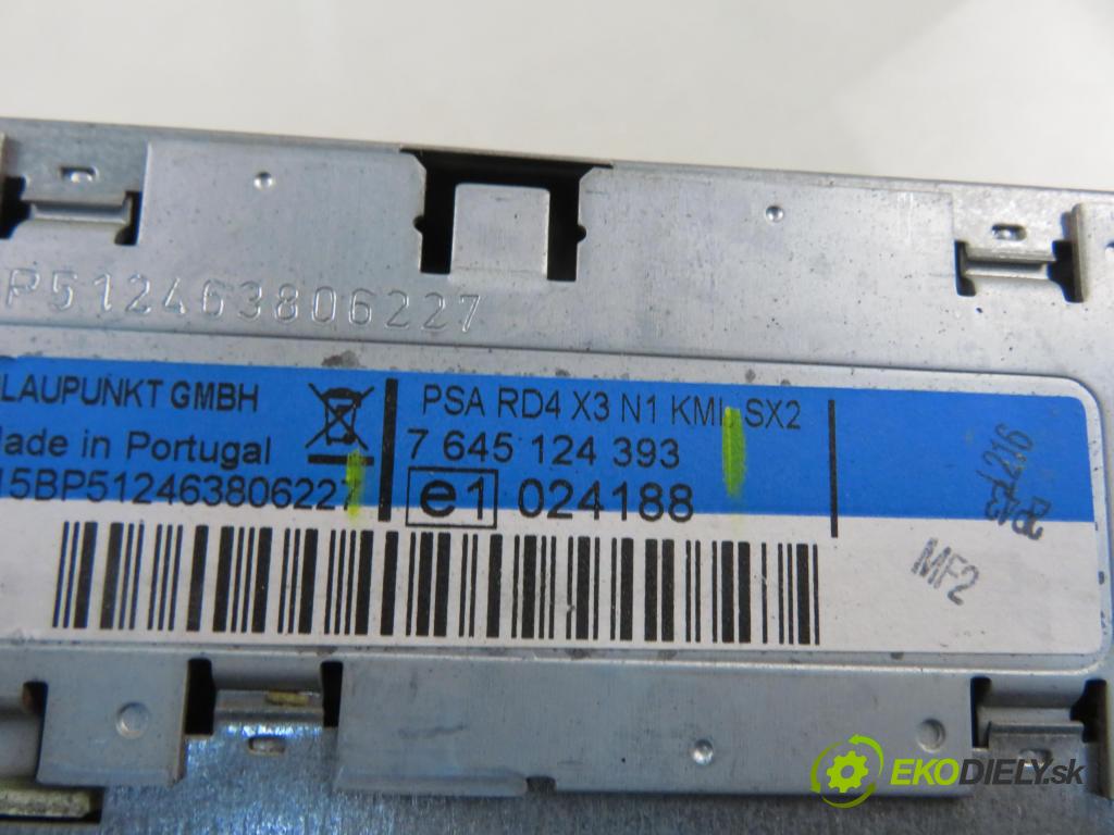 CITROEN C5 II (RC_) LIFTBACK 2006 100,00 2.0 HDi 136 - RHR (DW10BTED4) 1997,00 RADIO CD 7645124393