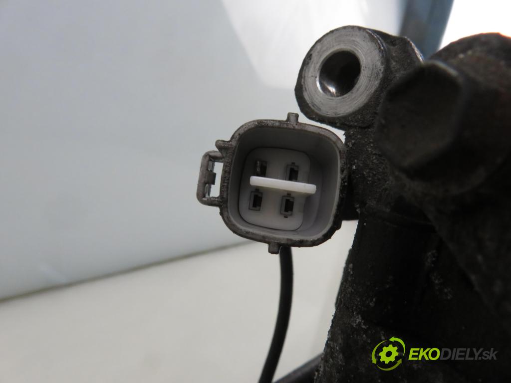 TOYOTA COROLLA (_E12_) HB 2003 85,00 2.0 D-4D 116 (CDE120R_, CDE120L_) - 1CD-FTV 1995,00 KOMPRESOR: klimatizácie 4472607090 (Kompresor klimatizácie)