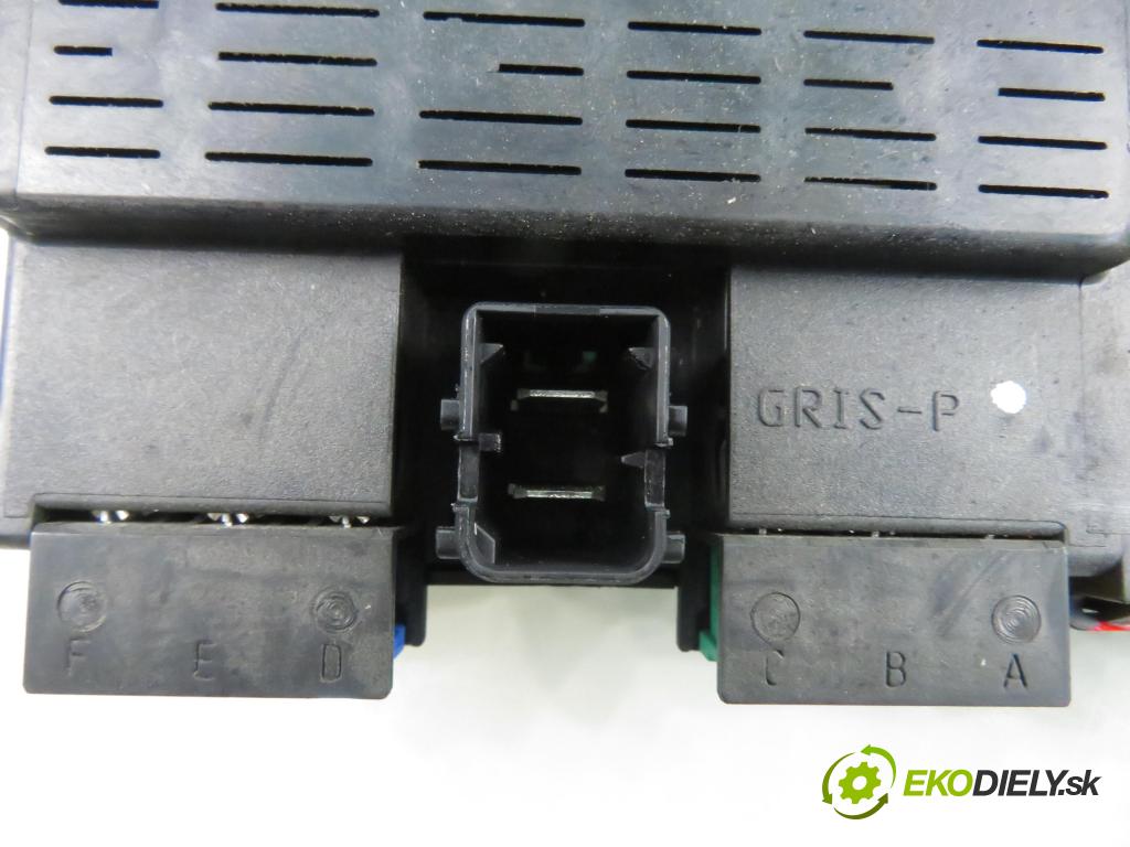 CITROEN XSARA (N1) HB 2004 66,00 2.0 HDi 90 - RHY (DW10TD) 1997,00 MODUL BSI 9650913880 ; 16199401