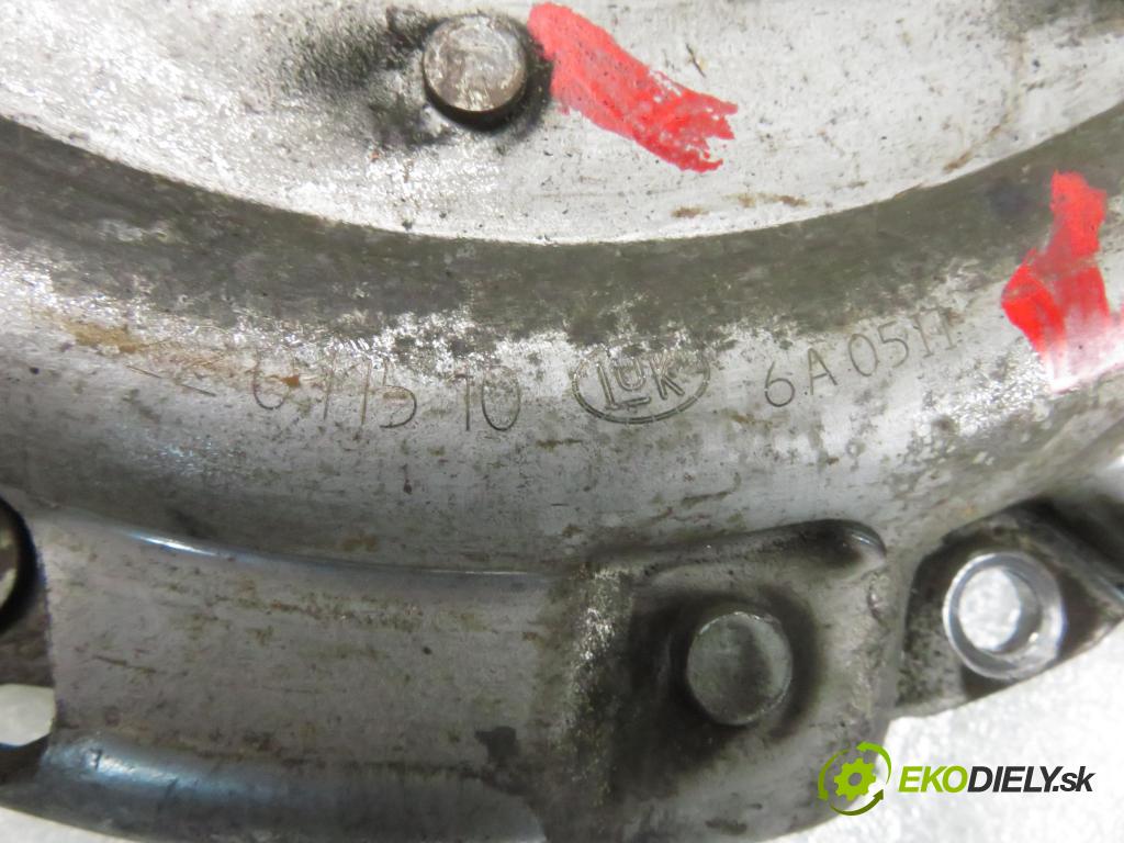 VW TRANSPORTER IV Autobus (70XB, 70XC, 7DB, 7DW, 7DK) BUS 1995 50,00 1.9 TD - ABL 1896,00 Koleso zotrvačník 122011510 ; 322014711 ; 068105271F