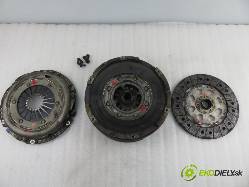 AUDI A4 Avant (8K5, B8) KOMBI 2010 125,00 2.0 TDI quattro - CAHA 1968,00 řemenice DUAL MASS / COMP 3082001011 ; 18464001138 ; 2294000752
