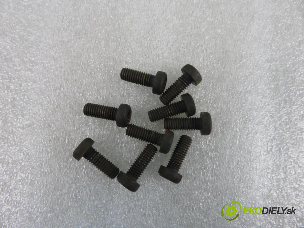 SEAT ALTEA (5P1) HB 2004 77,00 1.9 TDI - BKC 1896,00 řemenice DUAL MASS / COMP 323064110 ; 415025010