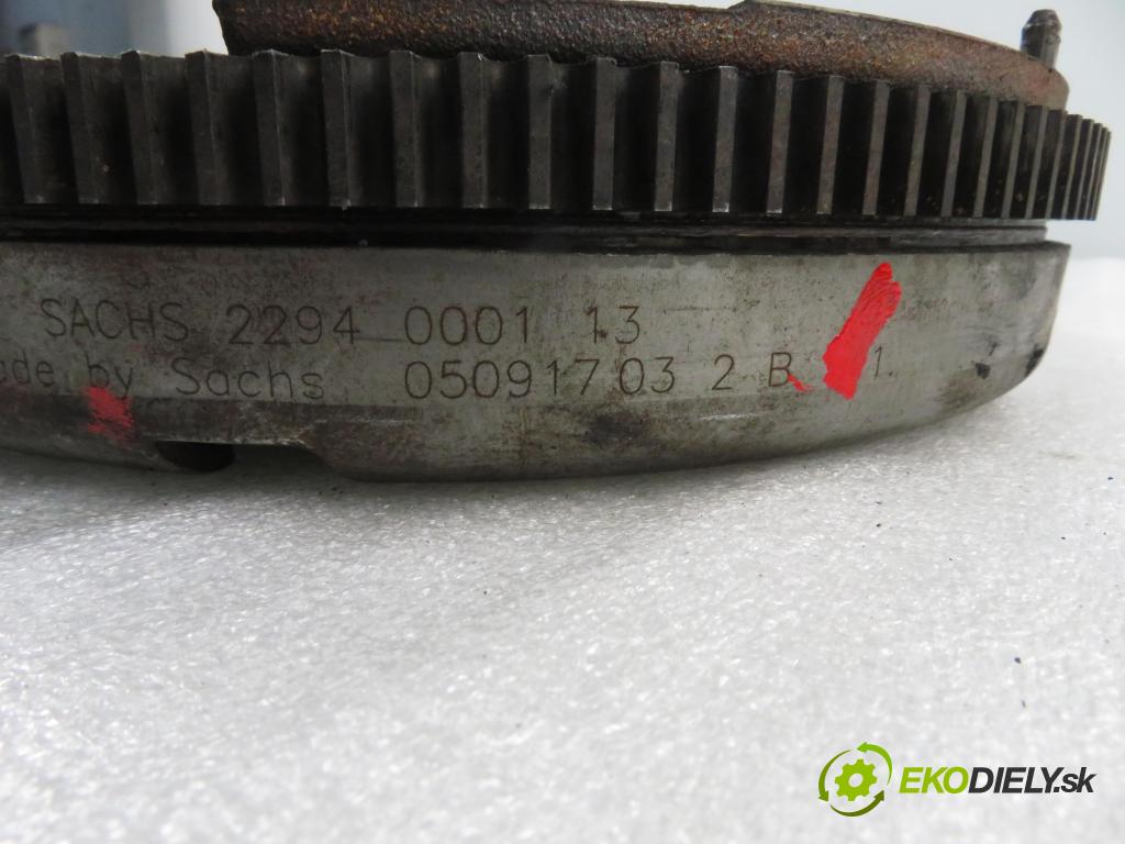 VW GOLF PLUS (5M1, 521) MINIVAN 2005 103,00 2.0 TDI 16V - BKD 1968,00 řemenice DUAL MASS / COMP 1878005146 ; 2294000113