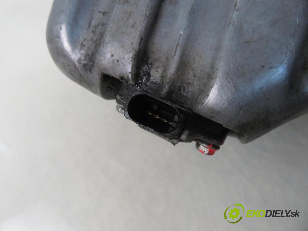 AUDI A4 (8D2, B5) SEDAN 2000 66,00 1.9 TDI - AHU 1896,00 Vaňa olejová 058103603B (Olejová vaňa)