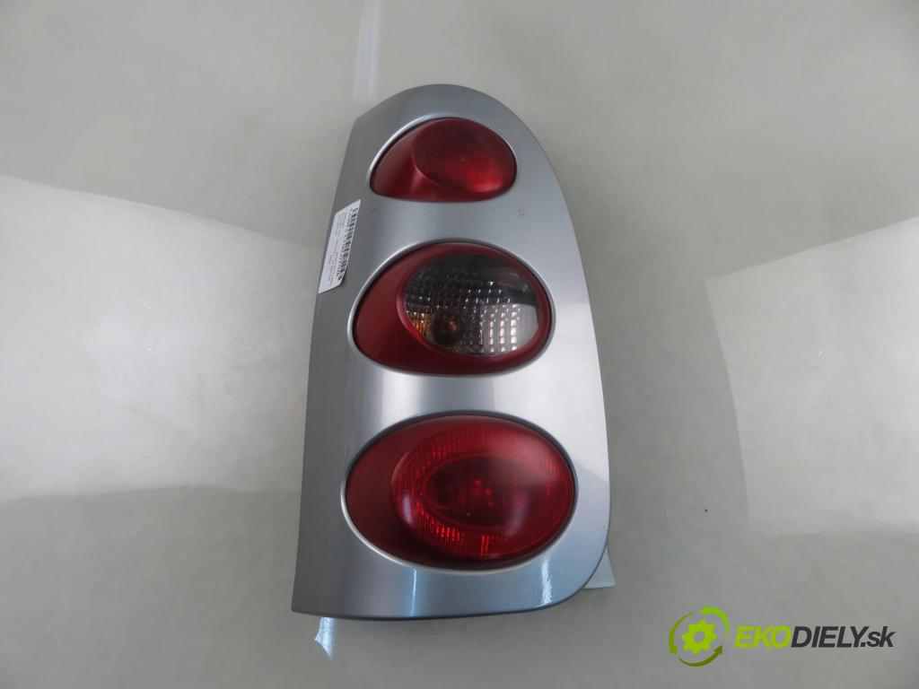 SMART FORTWO Coupe (450) HB 2004 45,00 0.7 (450.352, 450.332) - M 160.920 698,00 světlo levé zadní 0011644