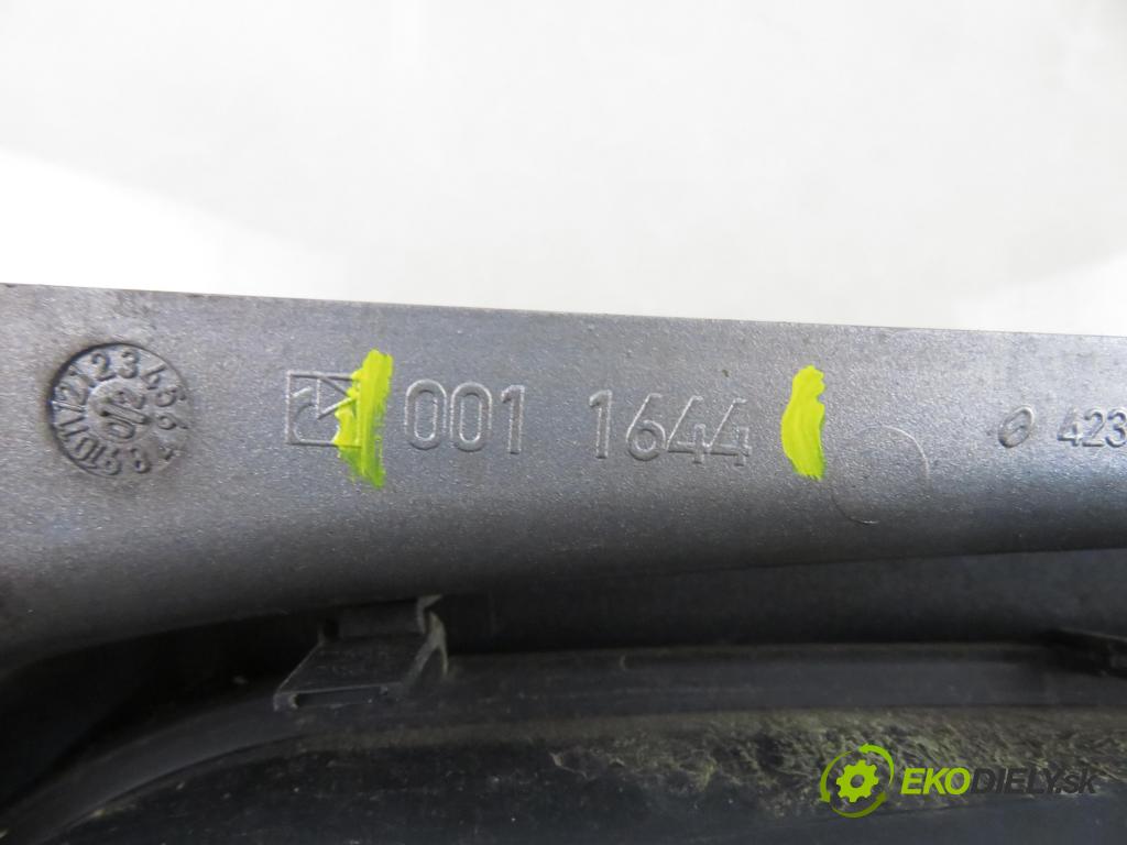 SMART FORTWO Coupe (450) HB 2004 45,00 0.7 (450.352, 450.332) - M 160.920 698,00 světlo levé zadní 0011644