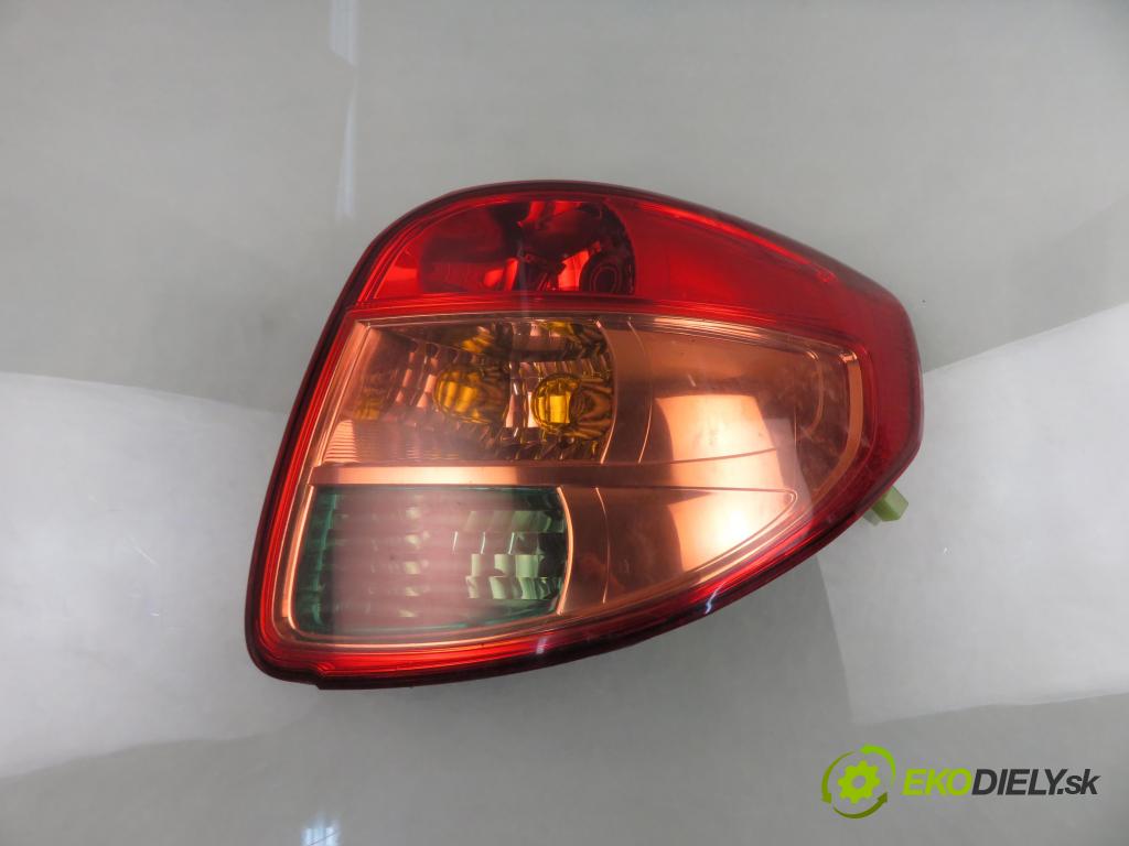 SUZUKI SX4 (EY, GY) CROSSOVER 2008 79,00 1.6 VVT 4x4 (RW 416) 107 - M16A 1586,00 světlo pravé zadní 