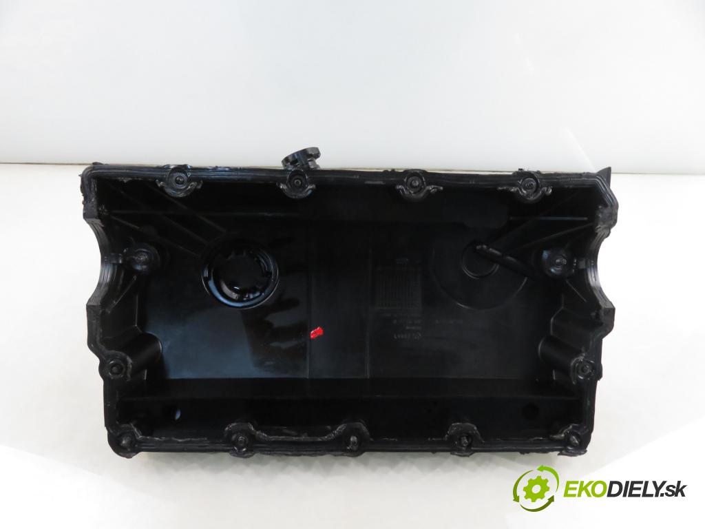 VW BORA (1J2) SEDAN 2002 74,00 1.9 TDI PD 101 - ATD 1896,00 kryt Ventilů 038103469S