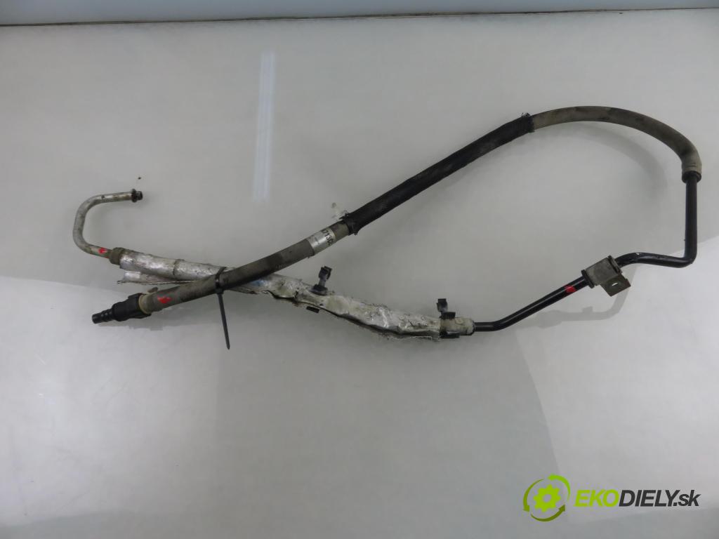 FORD FIESTA V (JH_, JD_) HB 2005 50,00 1.4 TDCi 8V 68 - F6JA 1399,00 trubka / Rúra servočerpadlo 2S6C3A713CL