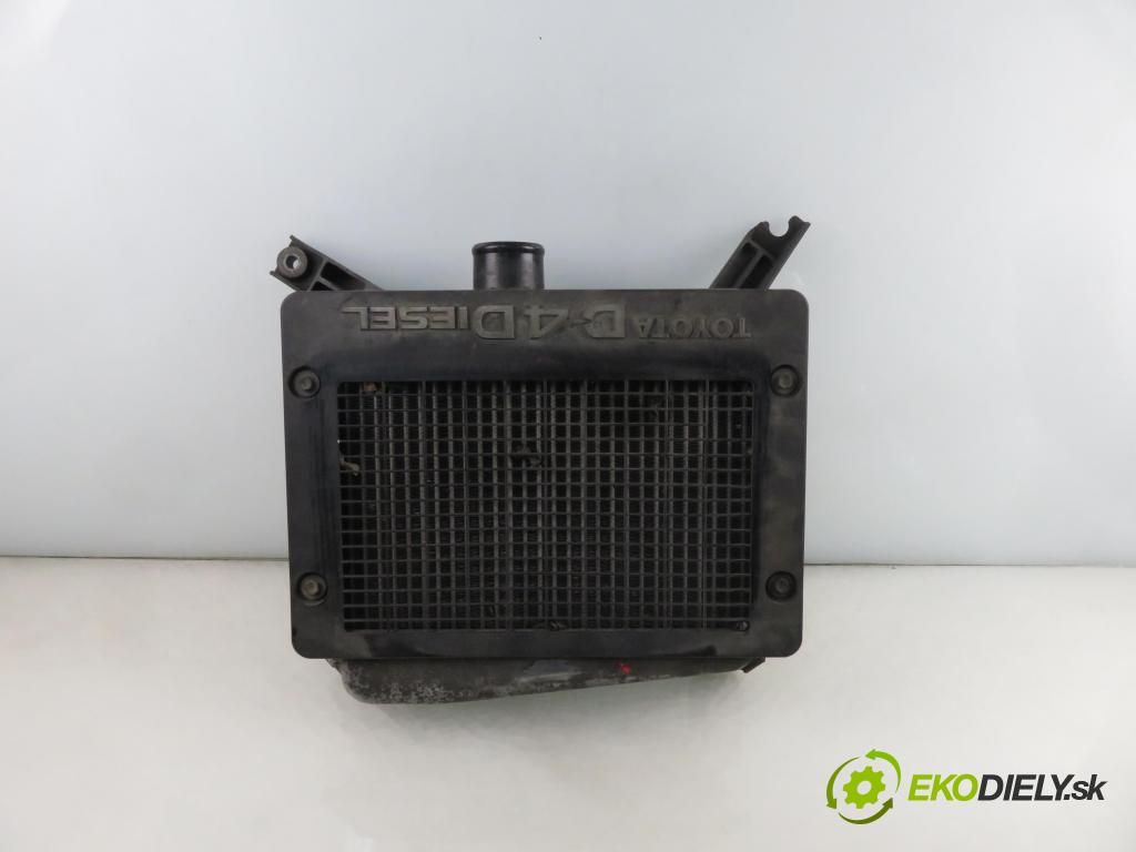 TOYOTA RAV 4 II (_A2_) SUV 2005 85,00 2.0 D-4D 4WD 116 - 1CD-FTV 1995,00 chladič intercooler 27040332