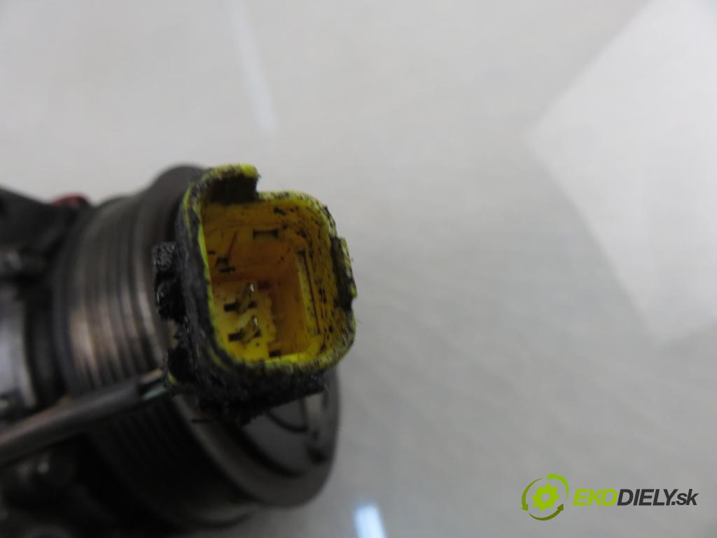 CITROEN XSARA (N1) HB 2004 66,00 2.0 HDi 90 - RHY (DW10TD) 1997,00 KOMPRESOR: klimatizácie 9646416780 (Kompresor klimatizácie)