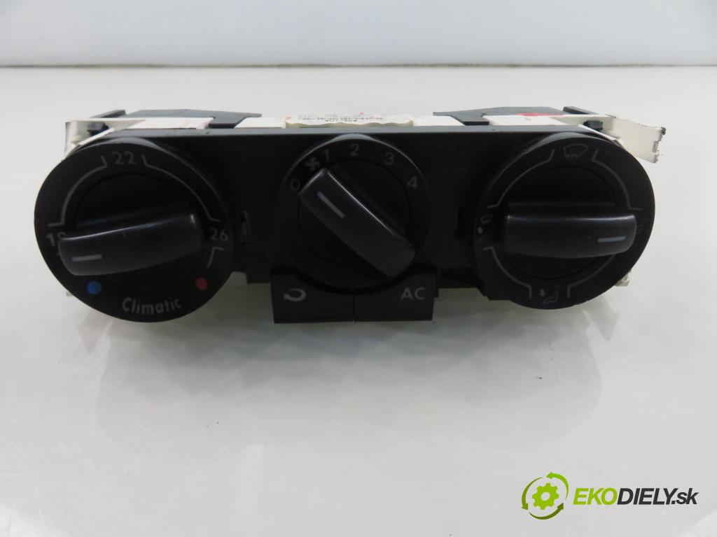 VW POLO (9N_) HB 2005 63,00 1.4 FSI - AXU 1390,00 Panel topení KLIMATIZACE: 6Q0820045G