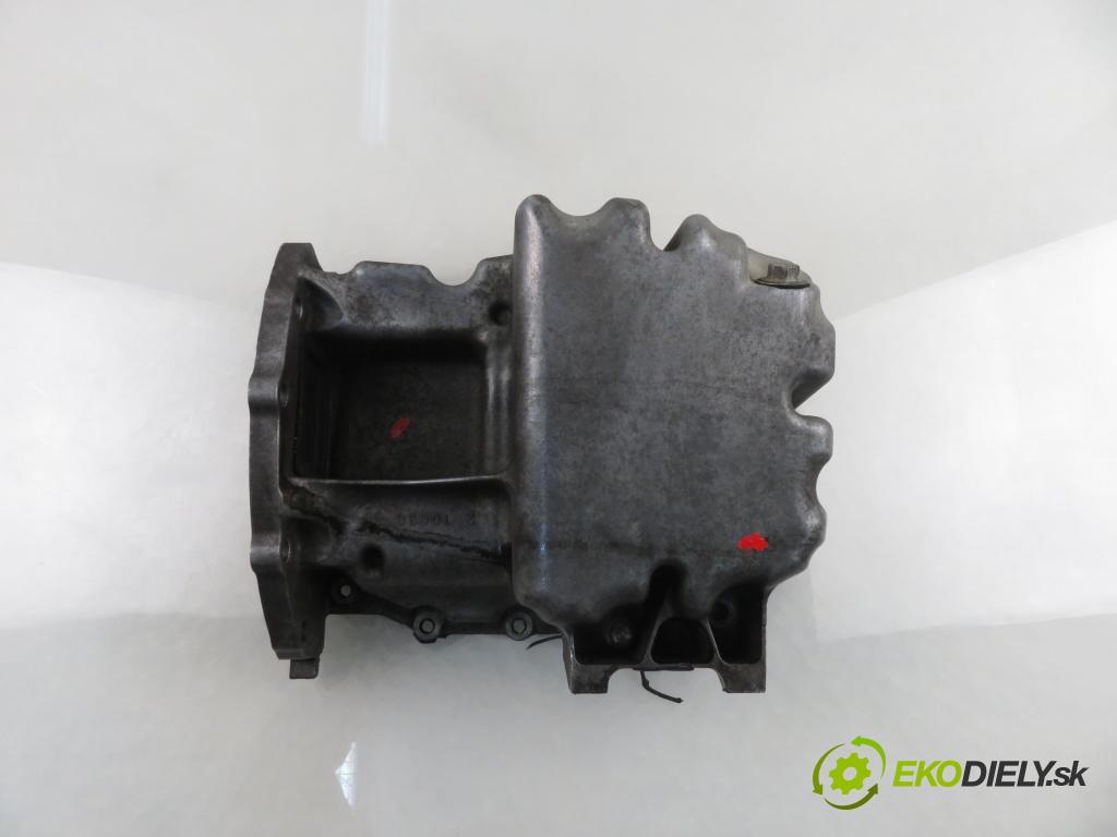 TOYOTA YARIS (_P9_) HB 2011 51,00 1.0 VVT-i (KSP90_) - 1KR-FE 998,00 Vaňa olejová  (Olejová vaňa)