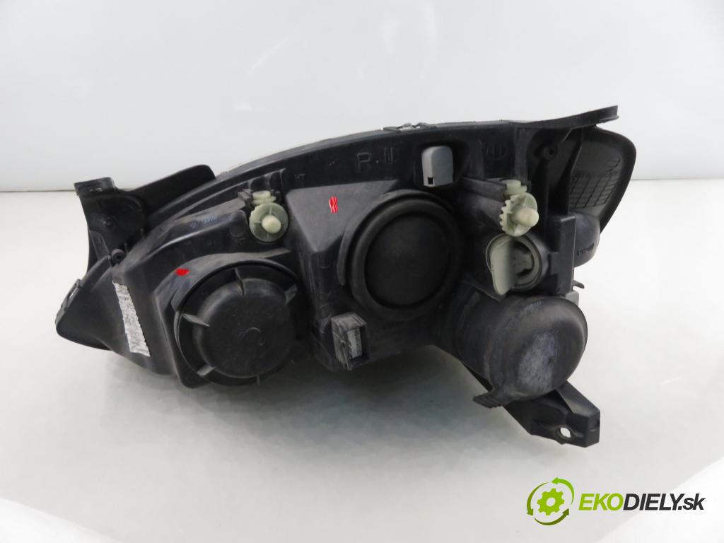 OPEL CORSA C (X01) HB 2001 55,00 1.2 16V 75 - Z 12 XE 1199,00 světlo PP